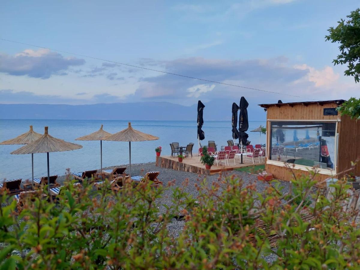 Hotel Vila Toska Piskupat Luaran gambar