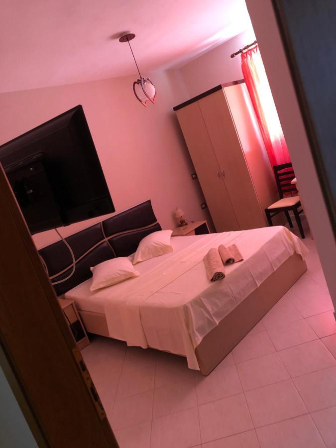 Hotel Vila Toska Piskupat Luaran gambar