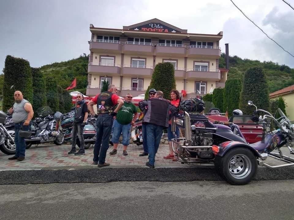 Hotel Vila Toska Piskupat Luaran gambar