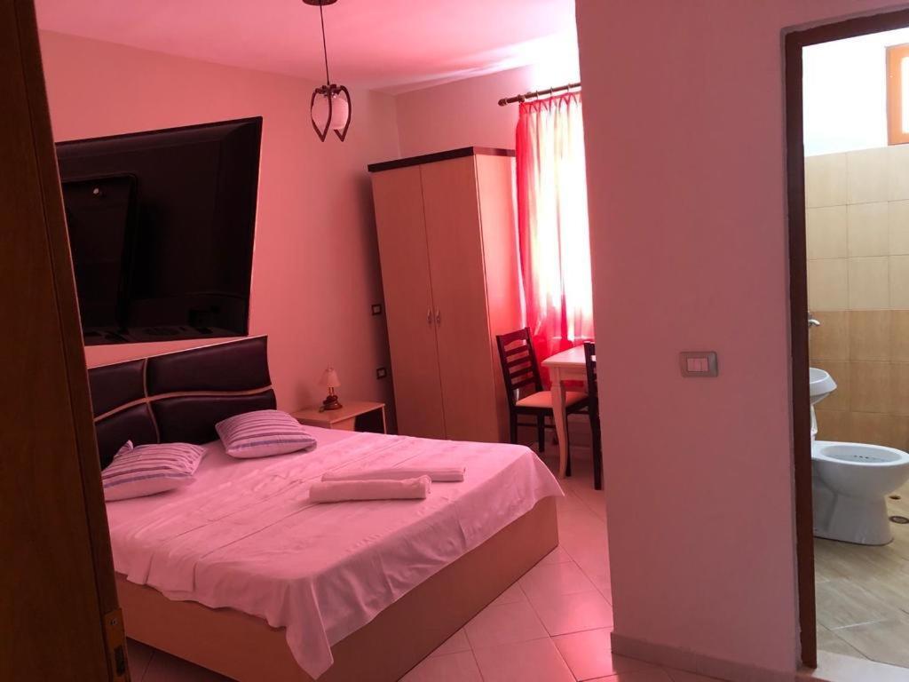 Hotel Vila Toska Piskupat Luaran gambar
