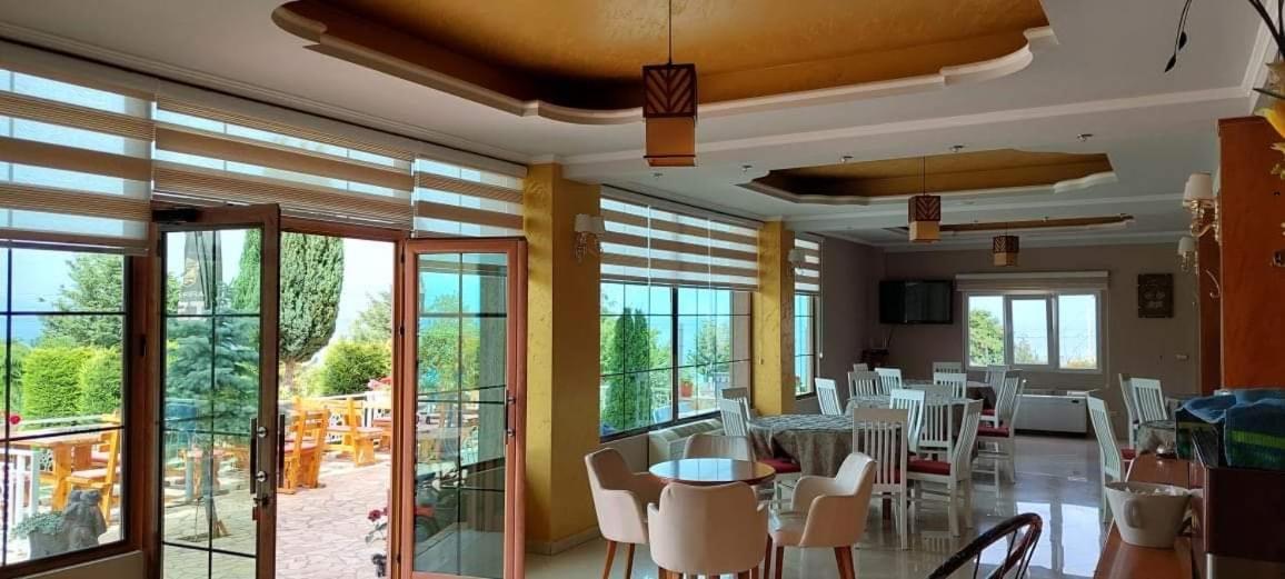 Hotel Vila Toska Piskupat Luaran gambar