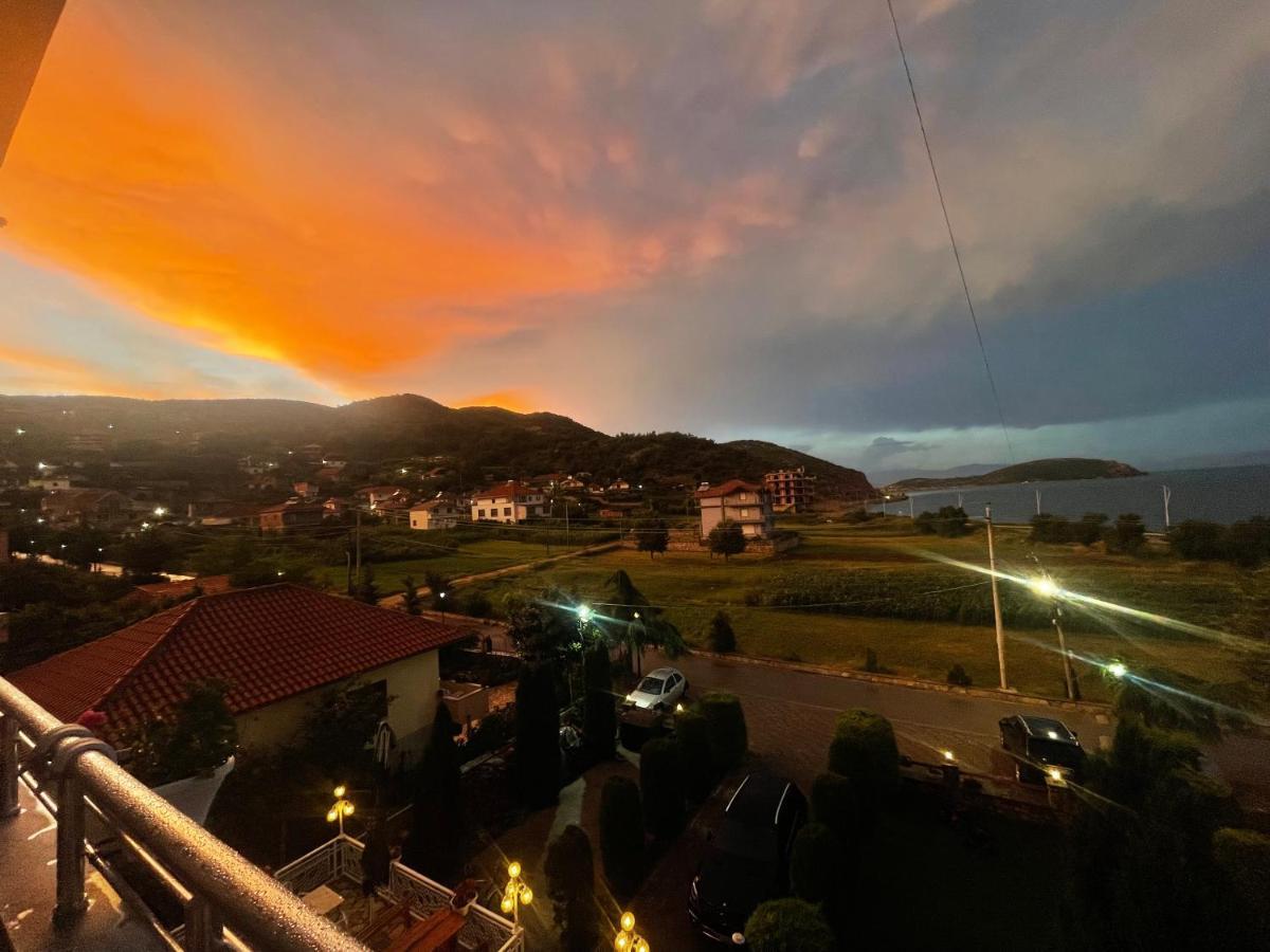 Hotel Vila Toska Piskupat Luaran gambar