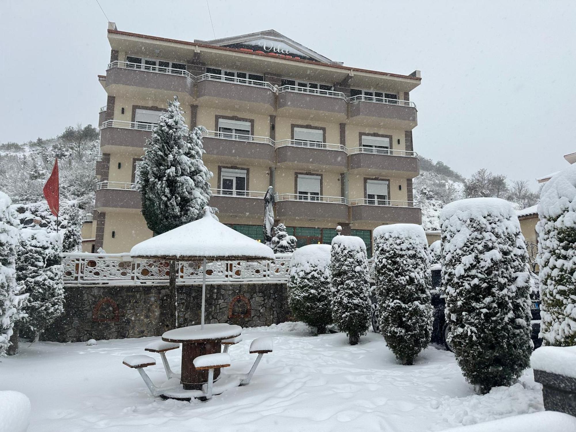 Hotel Vila Toska Piskupat Luaran gambar